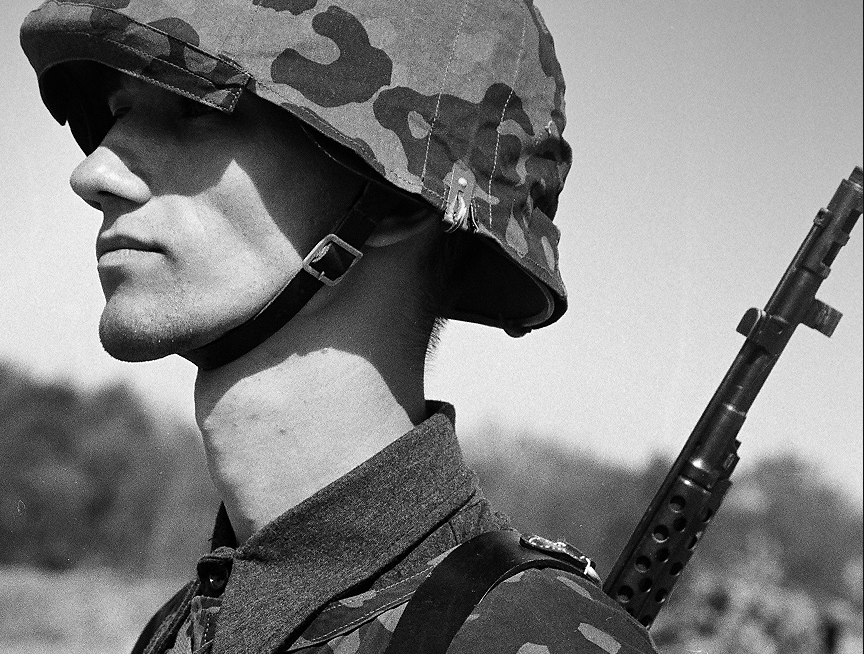 Photograther Khramova Nadezda. Reconstruction WWII. Untitled